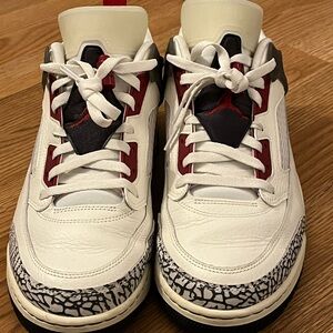 Jordan Spizike Low